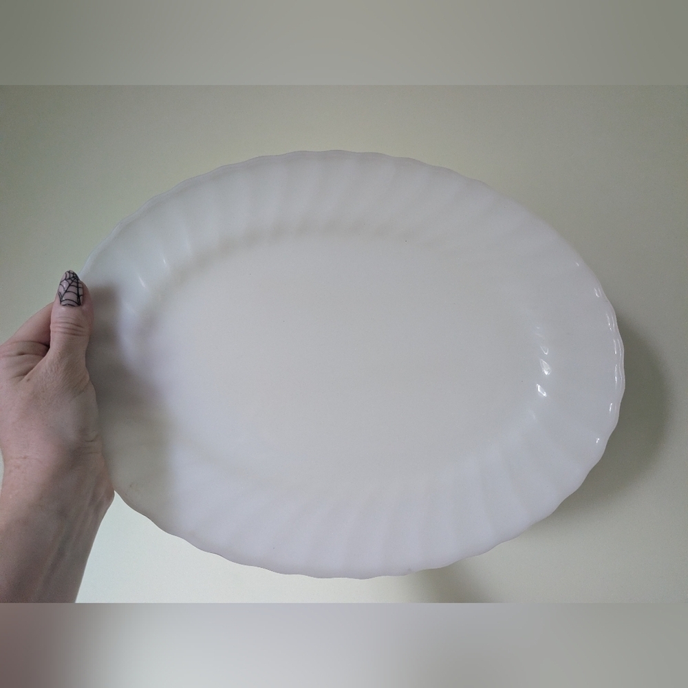 Anchor Hocking White Oval Serving Platter